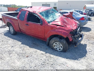 NISSAN FRONTIER 2017
