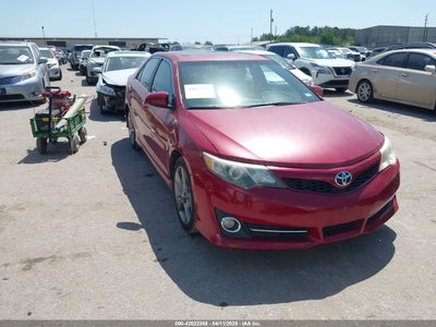 TOYOTA CAMRY 2012