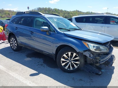 SUBARU OUTBACK 2015