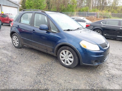 SUZUKI SX4 2011