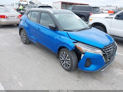 NISSAN KICKS 2023