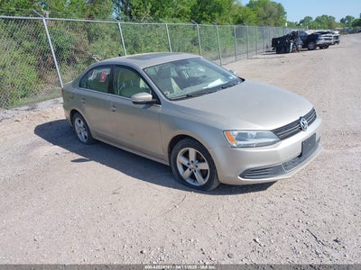 VOLKSWAGEN JETTA 2013