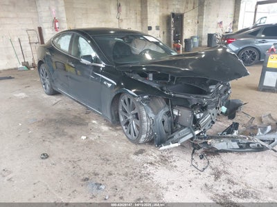 TESLA MODEL S 2021