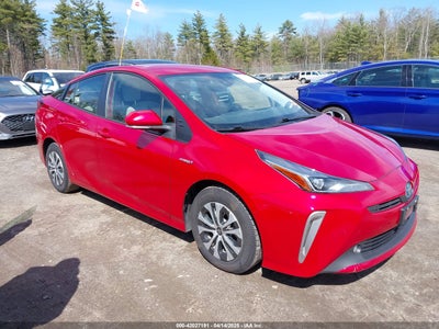TOYOTA PRIUS 2021
