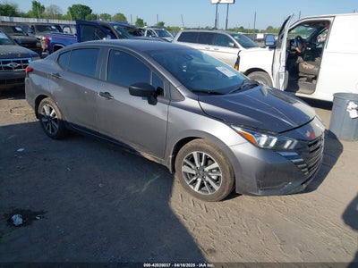 NISSAN VERSA 2024