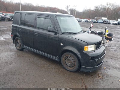 SCION XB 2004