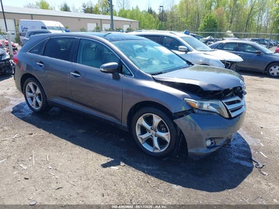 TOYOTA VENZA 2015