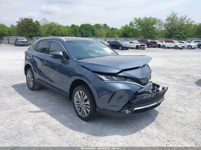 TOYOTA VENZA 2024