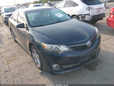 TOYOTA CAMRY 2013