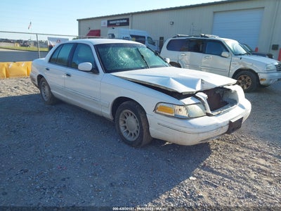 FORD CROWN VICTORIA 2001