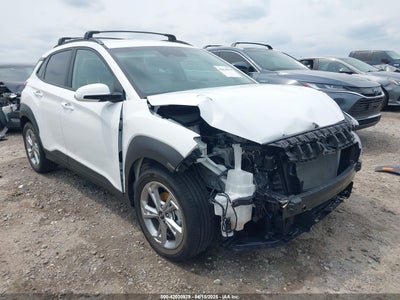 HYUNDAI KONA 2023