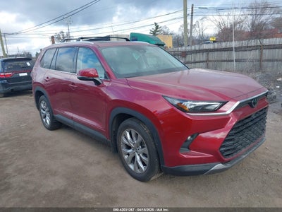 TOYOTA GRAND HIGHLANDER 2024