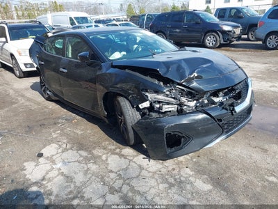 NISSAN MAXIMA 2019