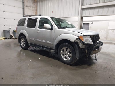 NISSAN PATHFINDER 2011