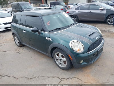 MINI COOPER S CLUBMAN 2010
