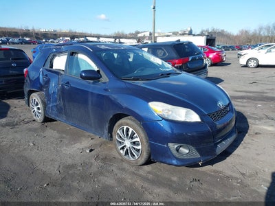 TOYOTA MATRIX 2010