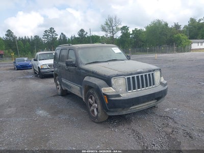 JEEP LIBERTY 2011