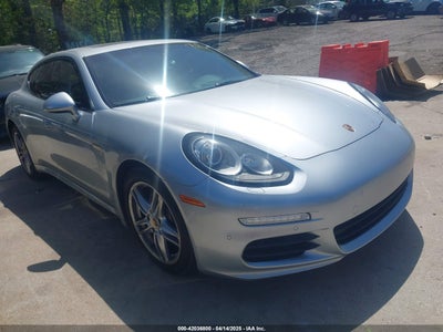 PORSCHE PANAMERA 2015