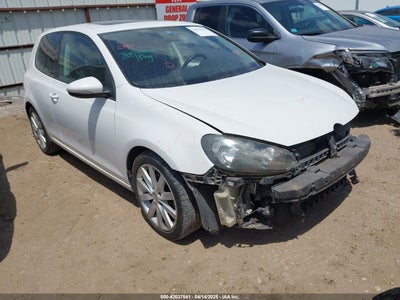 VOLKSWAGEN GOLF 2011