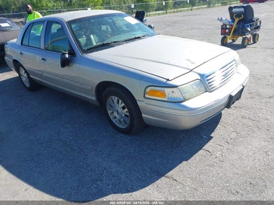 FORD CROWN VICTORIA 2005