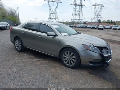 LINCOLN MKS 2015