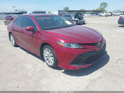 TOYOTA CAMRY 2018