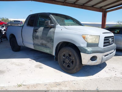 TOYOTA TUNDRA 2008