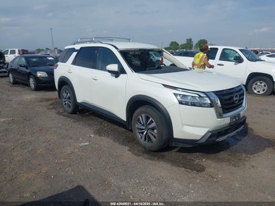 NISSAN PATHFINDER 2024