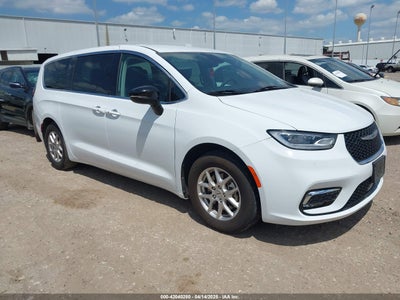 CHRYSLER PACIFICA 2024