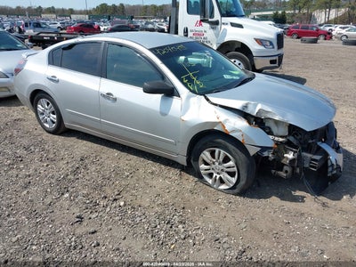 NISSAN ALTIMA 2010