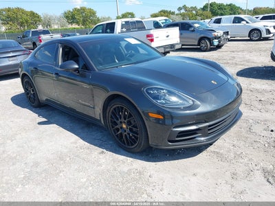 PORSCHE PANAMERA E-HYBRID 2020