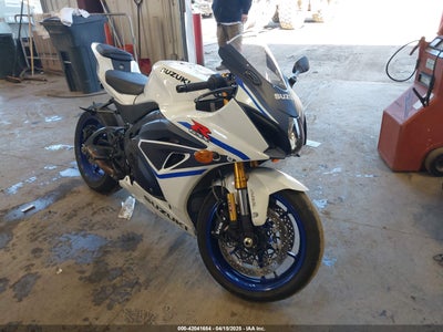 SUZUKI GSX-R1000 2023