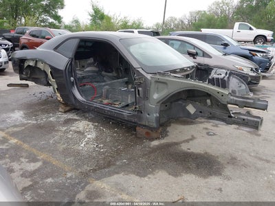 DODGE CHALLENGER 2016