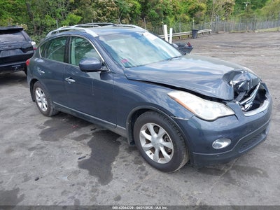 INFINITI EX35 2010
