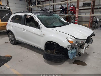 MITSUBISHI OUTLANDER SPORT 2013