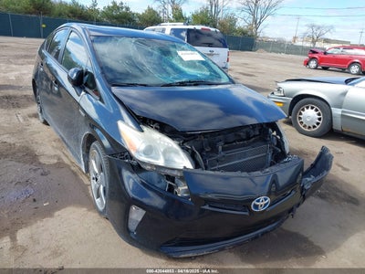 TOYOTA PRIUS 2013