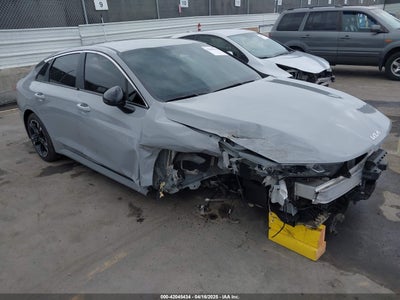 KIA K5 2023