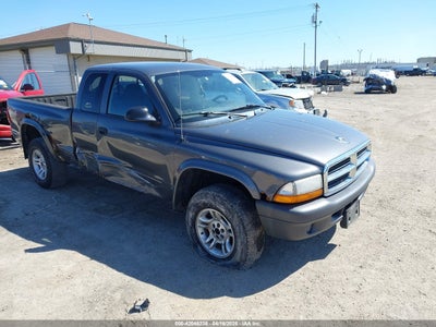 DODGE DAKOTA 2004