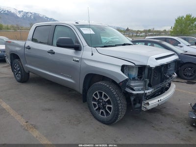TOYOTA TUNDRA 2018