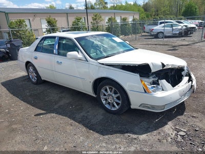 CADILLAC DTS 2010