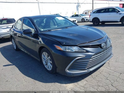 TOYOTA CAMRY 2023