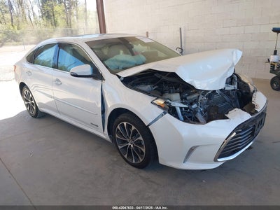 TOYOTA AVALON HYBRID 2016