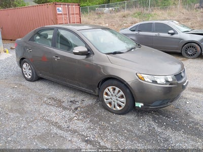 KIA FORTE 2010