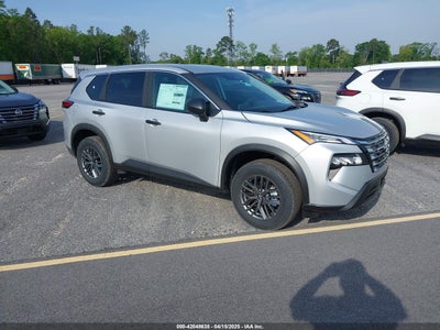 NISSAN ROGUE 2025