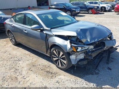 NISSAN ALTIMA 2019