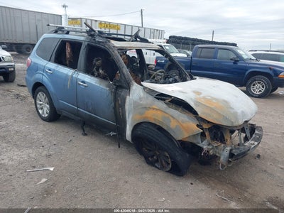 SUBARU FORESTER 2011