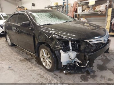 TOYOTA CAMRY HYBRID 2012