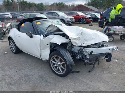 MAZDA MX-5 MIATA 2017