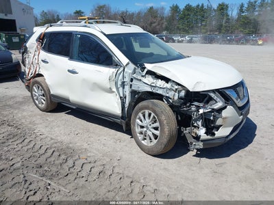 NISSAN ROGUE 2017