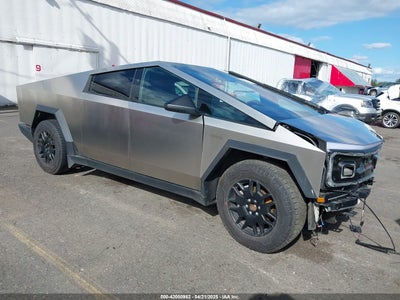 TESLA CYBERTRUCK 2024